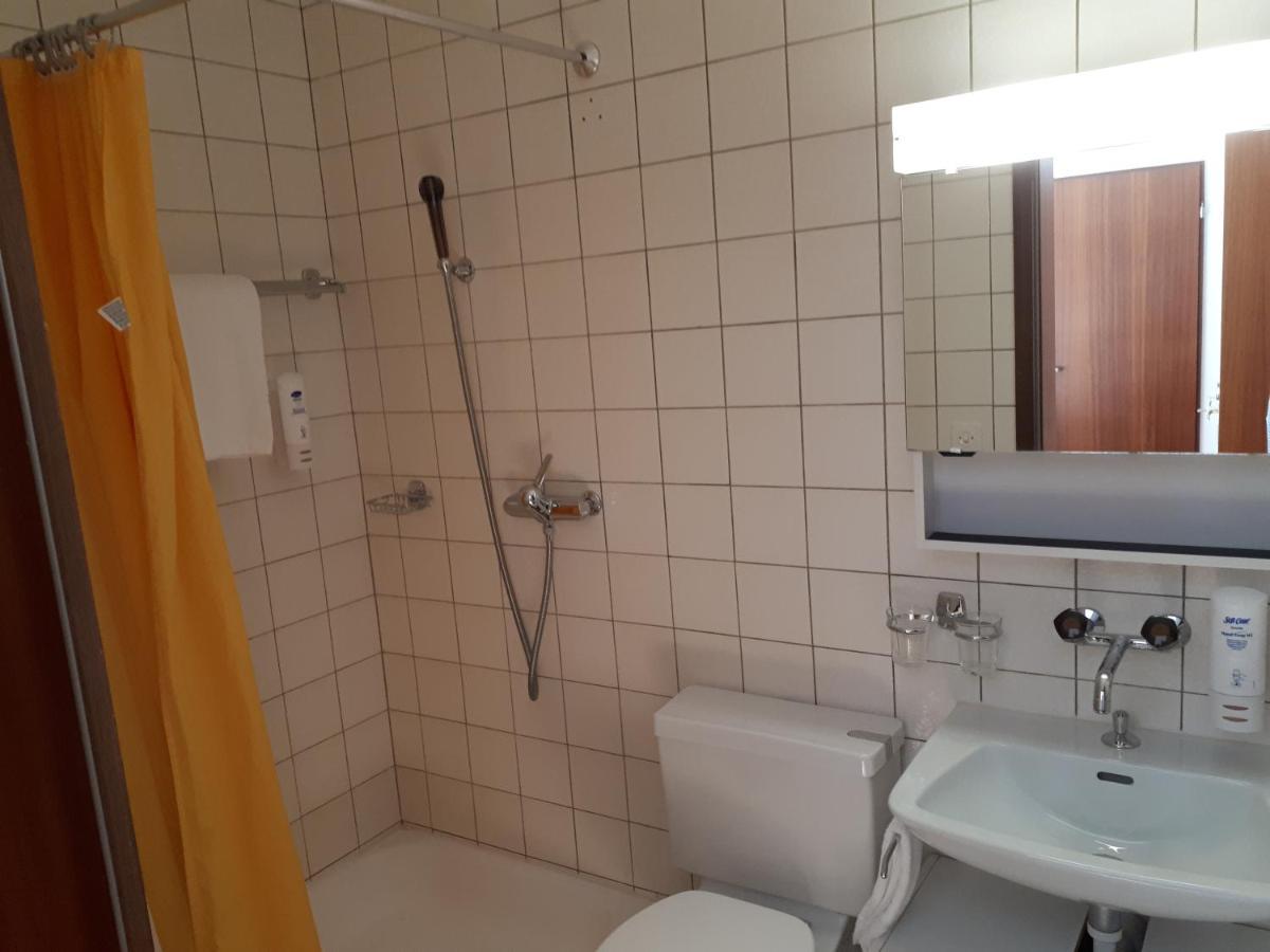Gaestehaus St. Ursula Brig Bagian luar foto